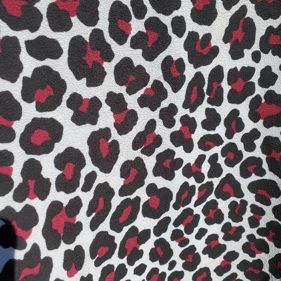 NWT Michael Kors Burgundy Leopard Print Women's Blouse - Picture 13 of 16